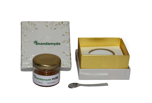 Anandamyde PURE 1:7 CBD:THC 10000mg Cannabis Leaf Extract