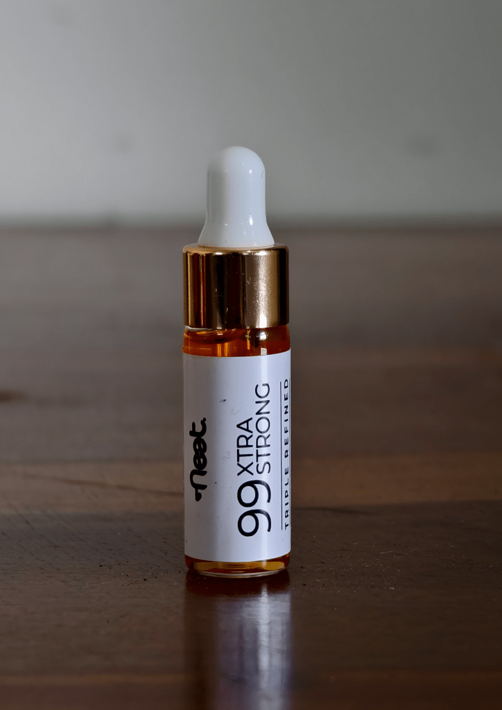 NEET 1:5 CBD:THC 6000mg ALL4: MINIATURE 5ml - BOTTLE 15ml - JAR 10ml - SYRINGE 10ml - Urhemped